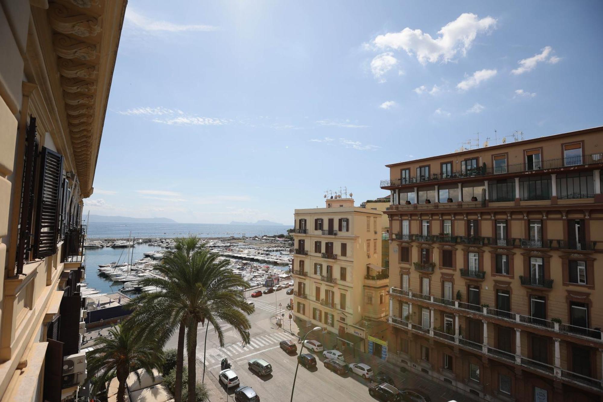 Lungomare Suite & Spa Napoli Esterno foto