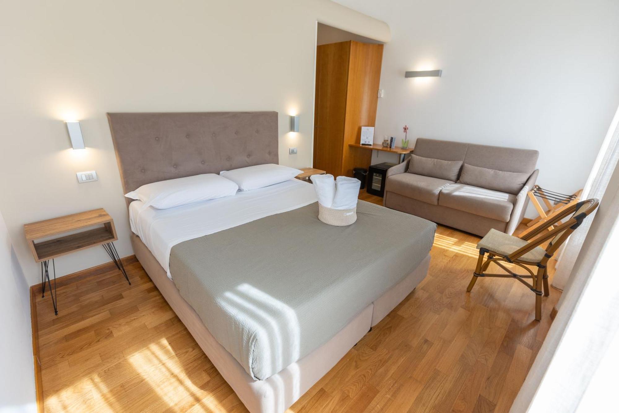 Lungomare Suite & Spa Napoli Esterno foto