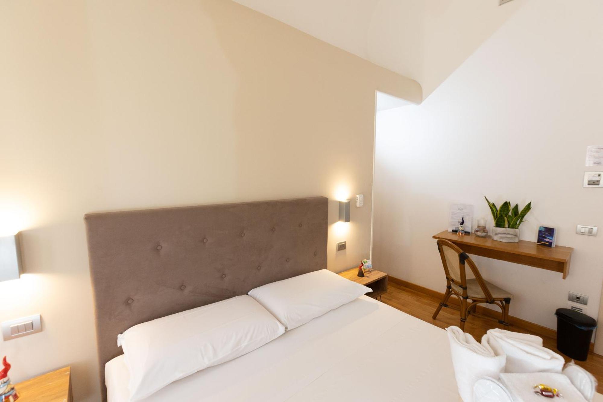 Lungomare Suite & Spa Napoli Esterno foto
